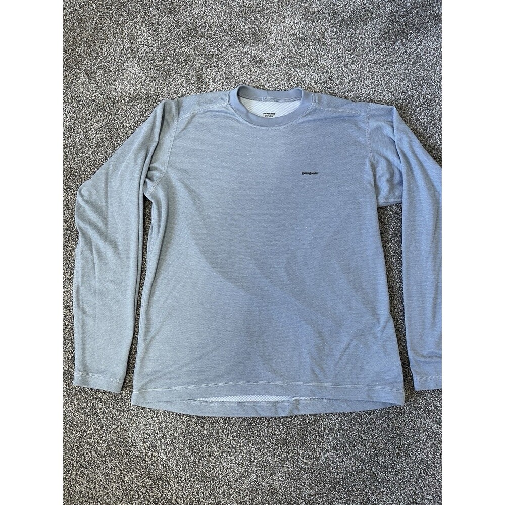 Patagonia Capilene Men's M Gray Long Sleeve Crew Neck Shirt